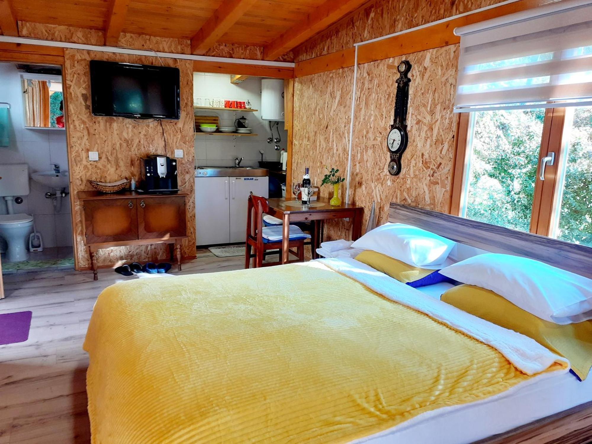 Obiteljski Apartman Borovi Visoko Chambre photo